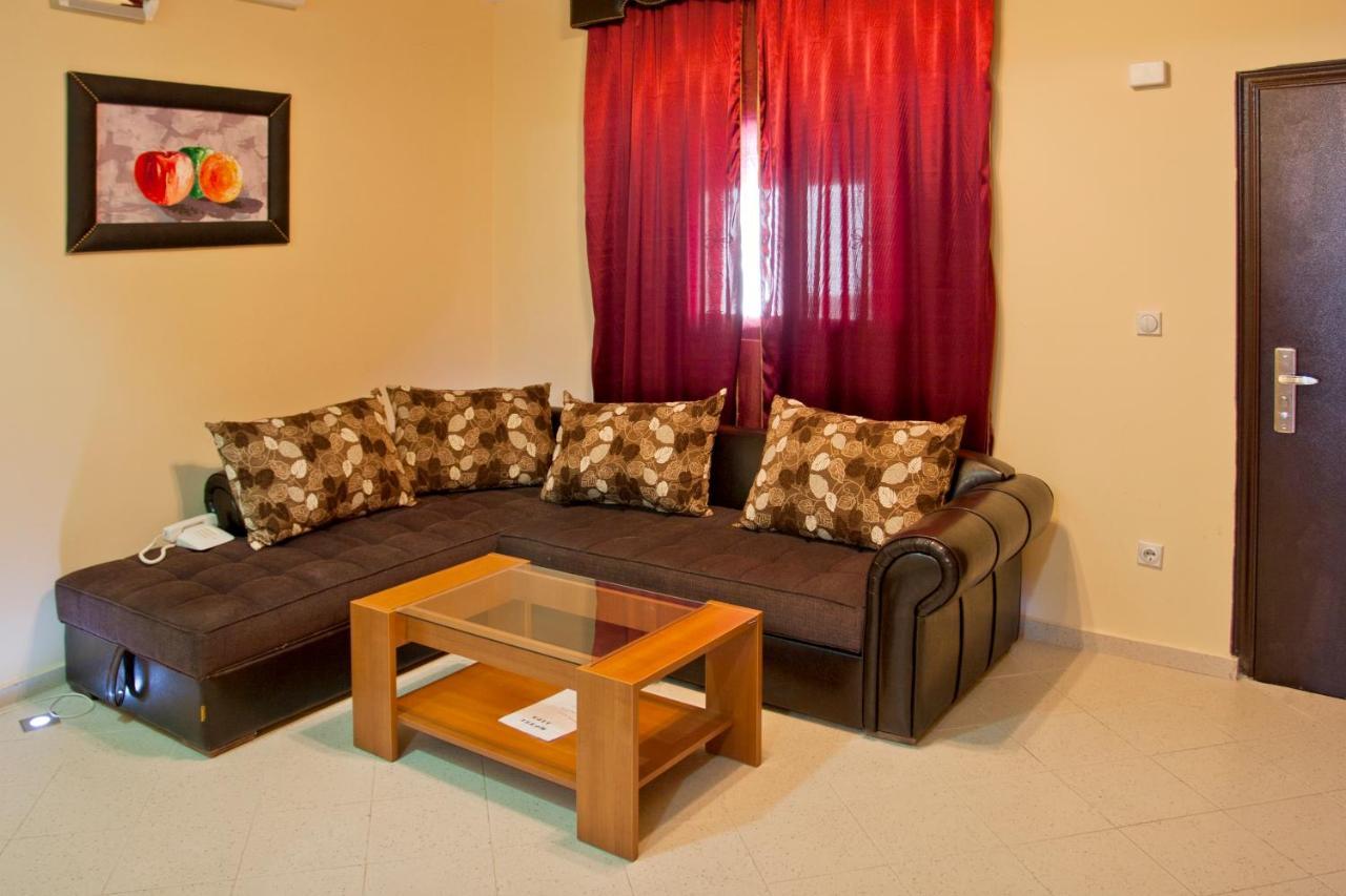 Apartmani Aida Улцинь Экстерьер фото
